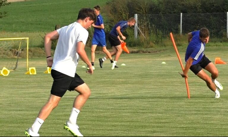 Kovo Str&aacute;žov vs FK Nepomuk